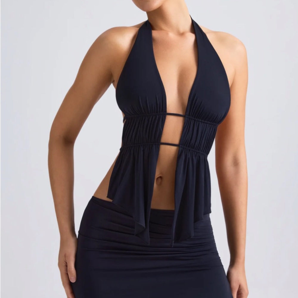 NWT Oh Polly black halter top US size 8